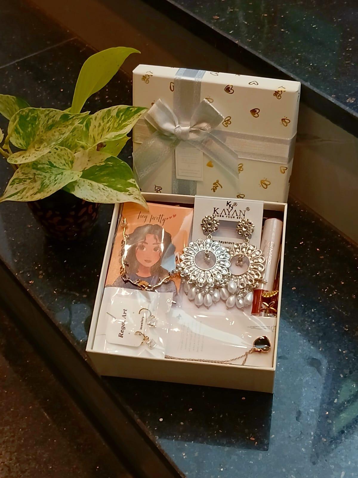 Little Luxuries Gift Box